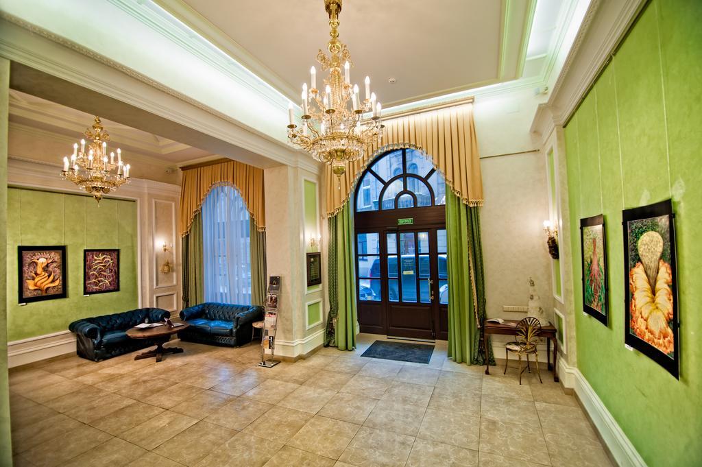 British Club Lviv Hotel Ngoại thất bức ảnh