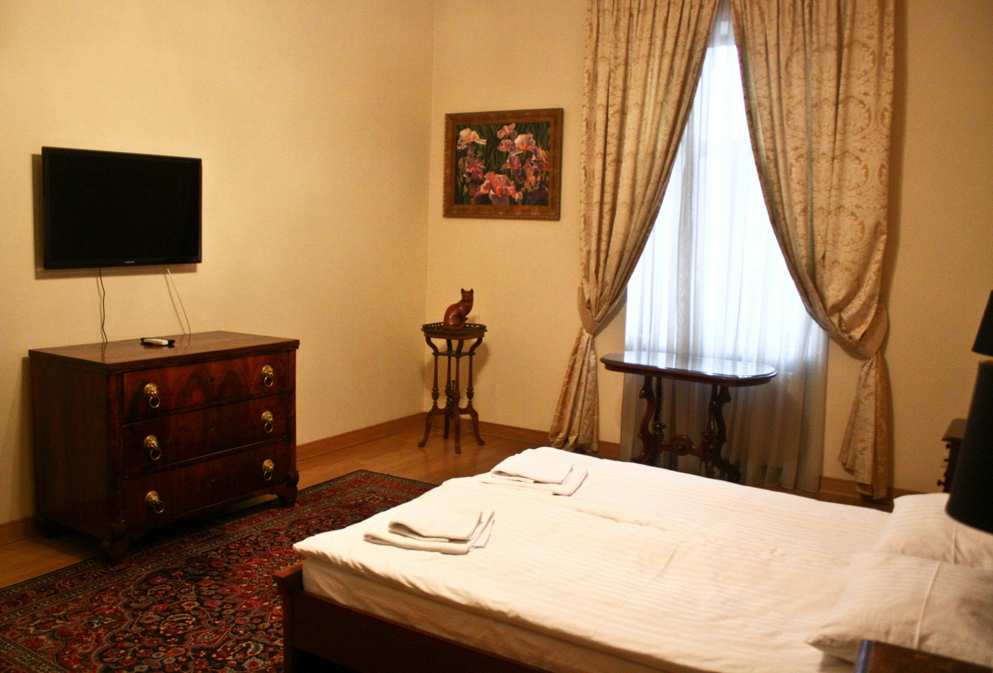 British Club Lviv Hotel Ngoại thất bức ảnh